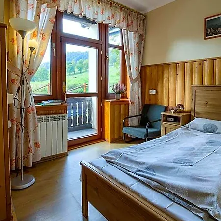 Schronisko Pttk Trzy Korony