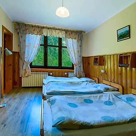 Schronisko Pttk Trzy Korony
