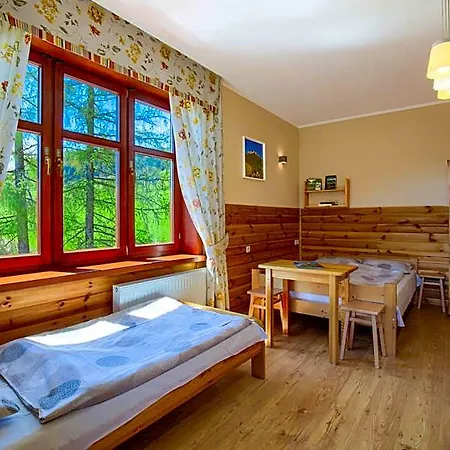 Schronisko Pttk Trzy Korony *