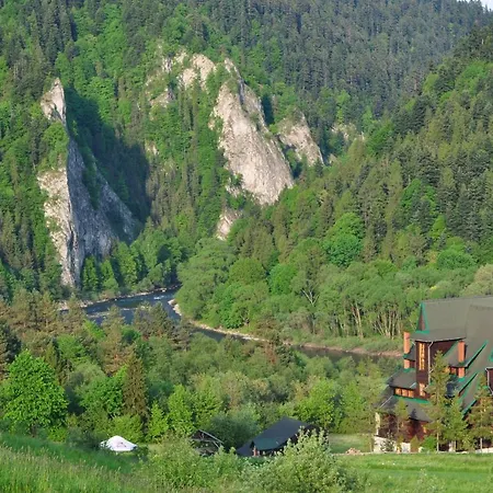 Schronisko Pttk Trzy Korony Bed & Breakfast *