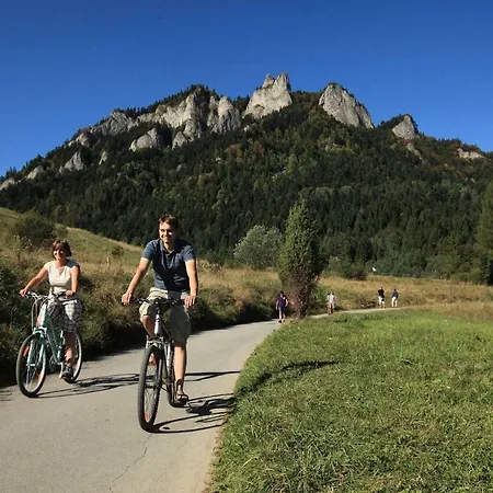 Schronisko Pttk Trzy Korony Bed & Breakfast *