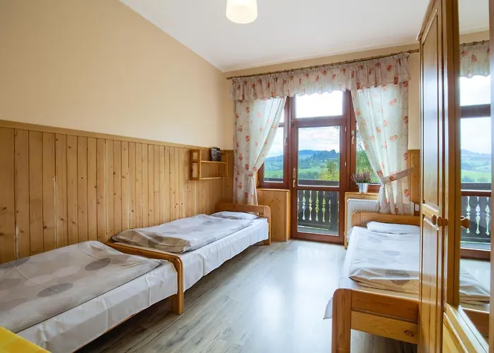 Schronisko Pttk Trzy Korony