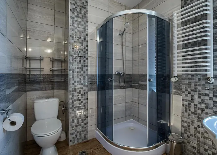 לינה וארוחת בוקר Schronisko Pttk Trzy Korony *