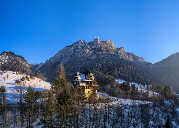 Schronisko Pttk Trzy Korony Sromowce Niżne