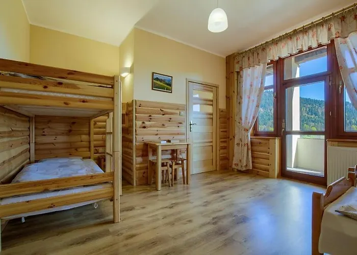 Schronisko Pttk Trzy Korony