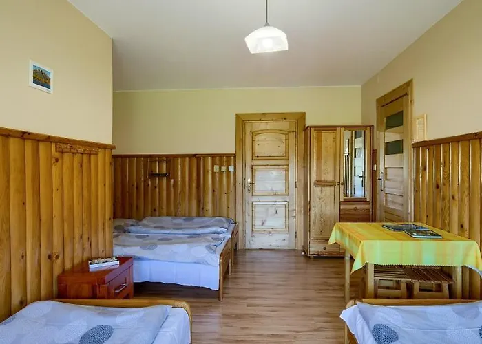 Schronisko Pttk Trzy Korony